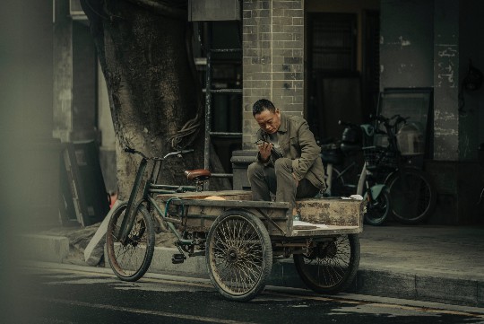 职业日常打游戏，乐趣、挑战与成长并存的数字生活